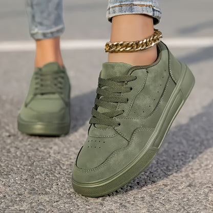 Versatile Skate Shoes