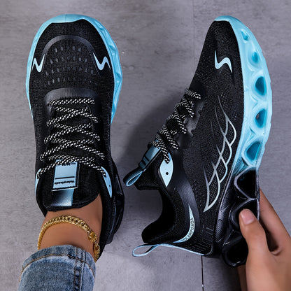 Lightweight And Breathable Athletic Shoes