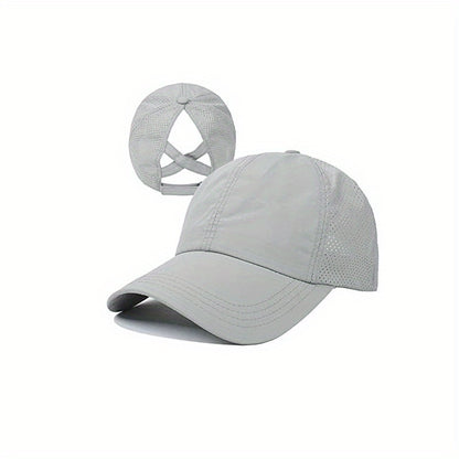 Baseball Cap Made of Breathable Mesh With a Ponytail Opening
